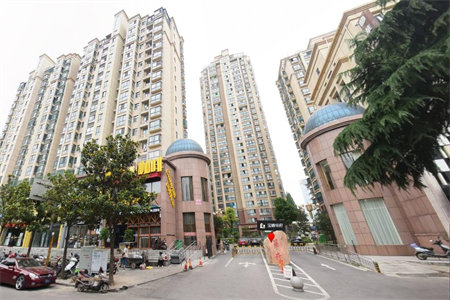 木门蹭地面不卸门有什么办法